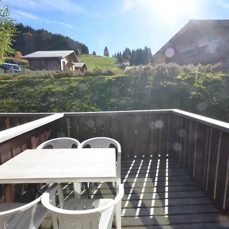 Confortable Pour 6 Avec Balcon Et Parking Aux Gets - Fr-1-623-120 * Les Gets
